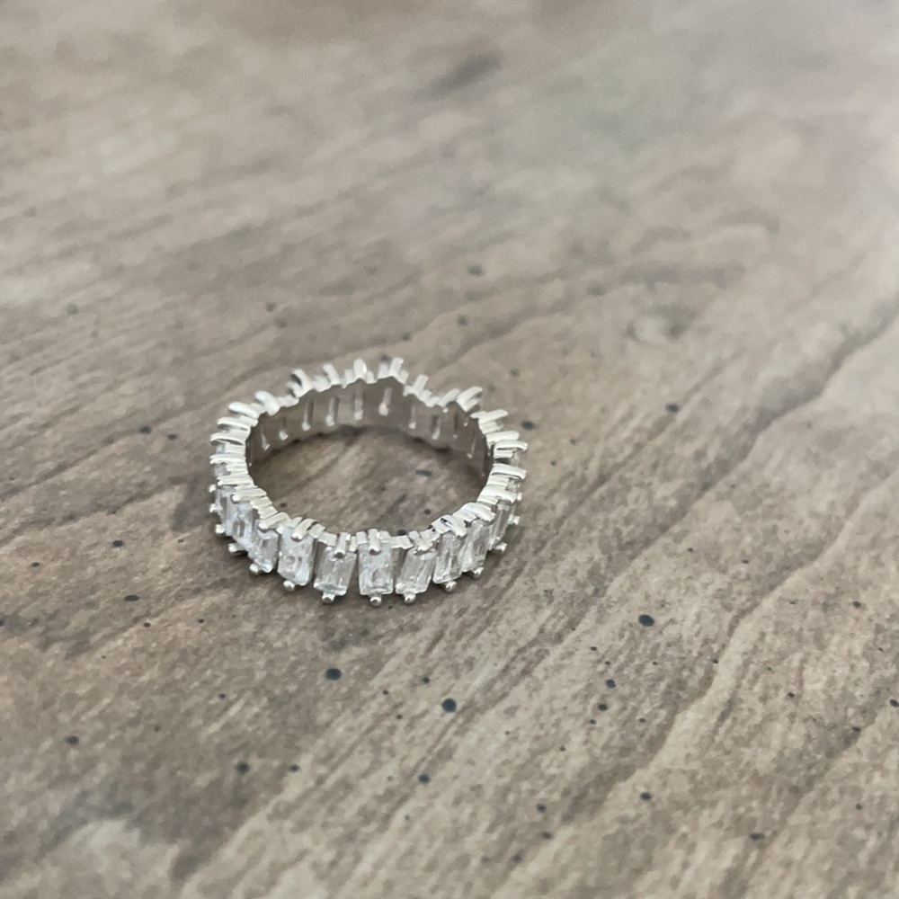Express Silver Ring - Picture 5 of 9